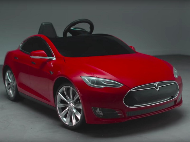 Tesla y Radio Flyer Se Unieron Para Crear Un “Modelo S” Manejable Para Niños