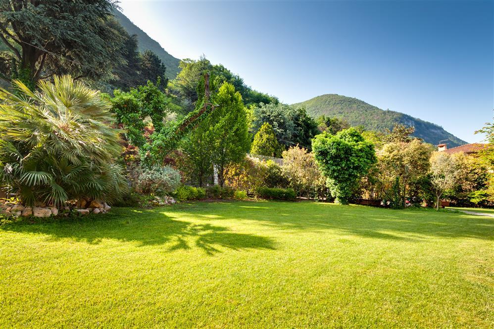 Hermosa Villa Iseo En Italia, Puede Ser Tuya Por €1.4 Millones