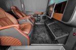 Tuner Ruso, REDLINE Engineering, Convierte Una "Mercedes V-Class" Y Una "Sprinter" En Lujosas Oficinas Móviles