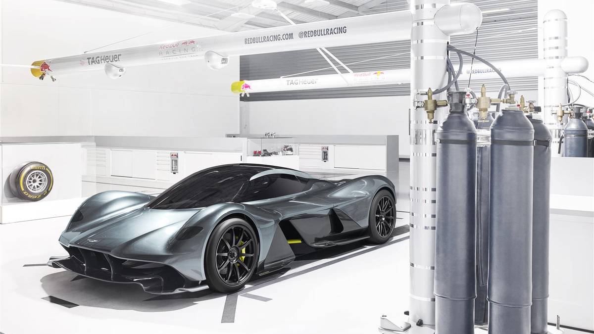 Aston Martin & Red Bull F1 Reveló Su Nuevo Hypercar: AM-RB 001