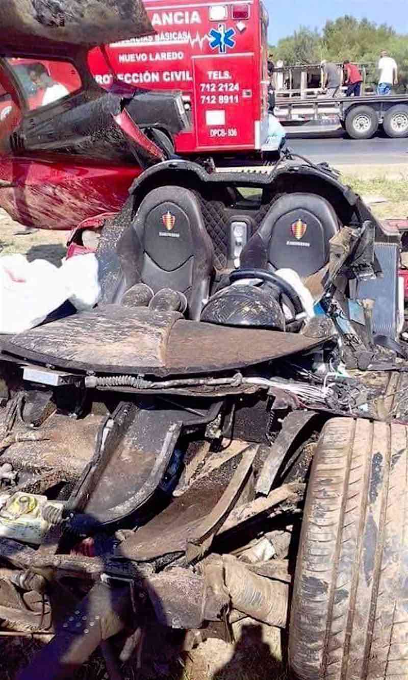 Echa un vistazo a este personalizado Koenigsegg CCX destruido en un accidente de alta velocidad en México