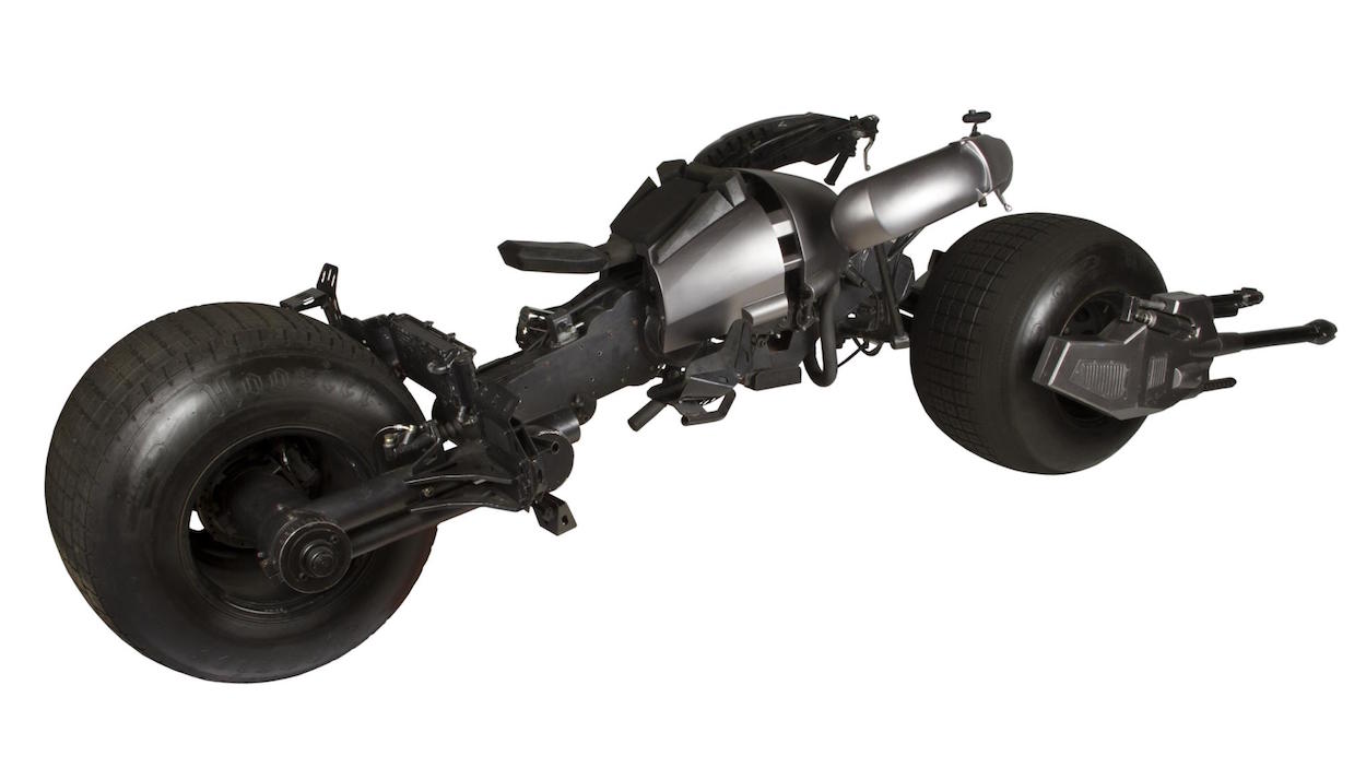 Ahora puedes adquirir el BATPOD de Batman: La moto utilizada en The Dark Knight va a subasta con un precio minimo de $80.000