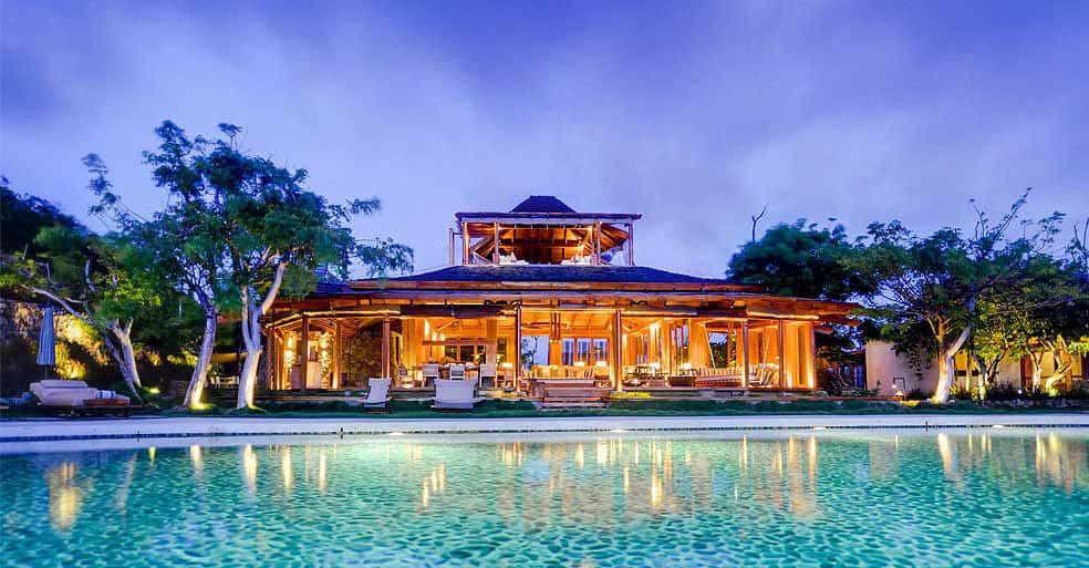 El fabuloso hotel Opium Mustique en el Caribe es perfecto para una escapada romántica inolvidable