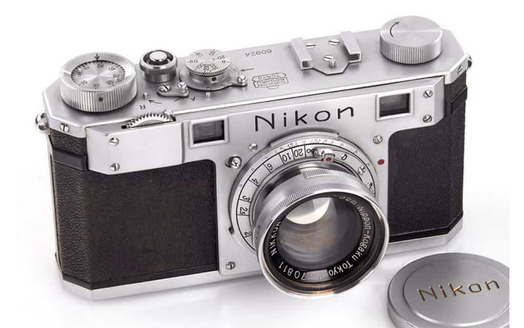La cámara Nikon más vieja del mundo fue vendida por más de $400.000