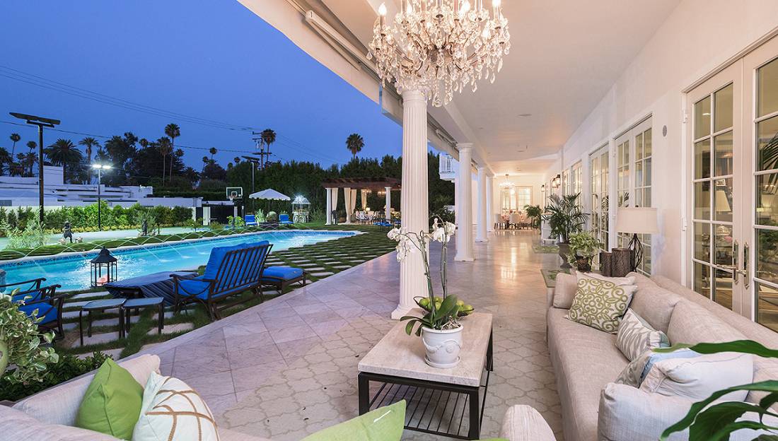 ¡Qué Belleza de Casa! Esta Mega Mansión en Beverly Hills de 11 habitaciones a la venta en $30 MILLONES