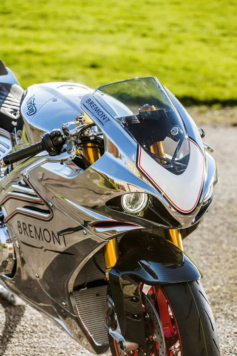 La EXTRAVAGANTE motocicleta Norton V4 RR se roba todas las miradas