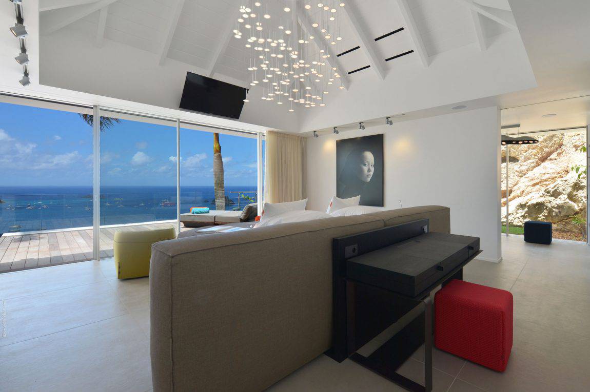 Hermosa villa Utopic en Corossol Beach, Saint Barth por Erea & Architectonik