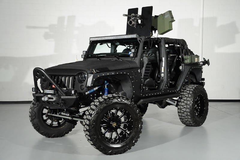 Mega Kit ?FULL METAL JACKET? por Starwood Motors:  Personaliza tu Jeep Wrangler y ¡si lo necesitas! agregale una calibre .50