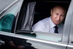 ¡Muévete por la ciudad como un líder mundial! La limusina blindada de Vladimir Putin puede ahora ser tuya por $1.3 millones