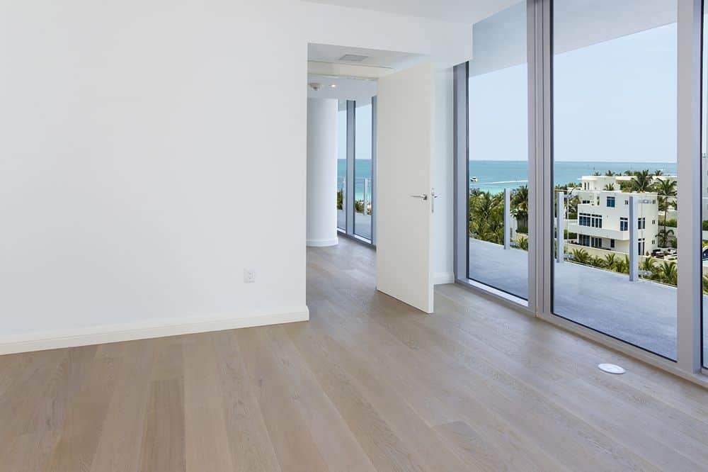 Haga un recorrido por el ultra exclusivo penthouse en South Beach del multimillonario cubano, Jorge Pérez, a la venta por $20 millones