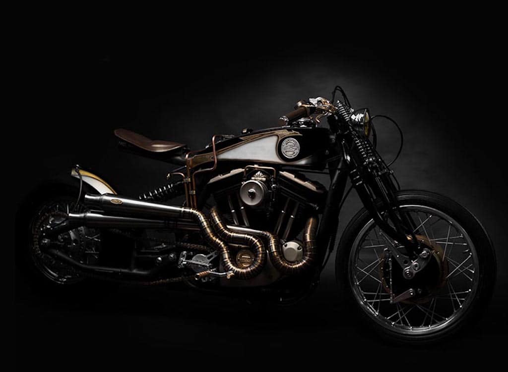Harley Davidson Sportster 883 Opera — Motocicleta personalizada por South Garage