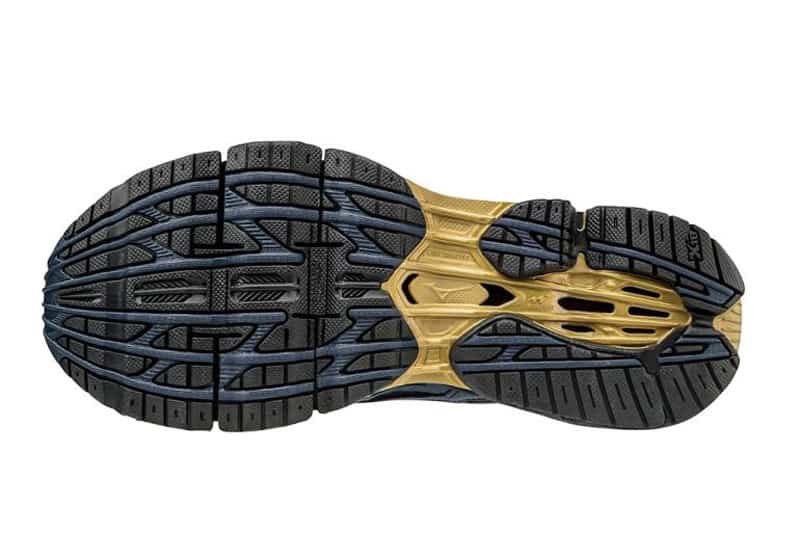 Automobili Lamborghini Wave Tenjin 2: Unas exclusivas zapatillas deportivas por Mizuno