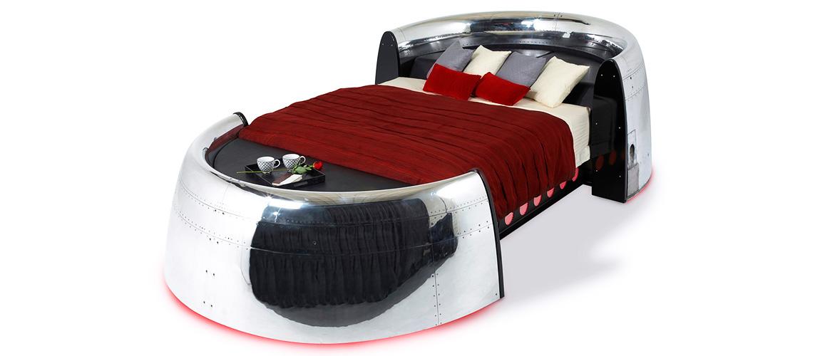 Duerme como un REY en esta cama de $20.000 hecha de una turbina de Boeing 747