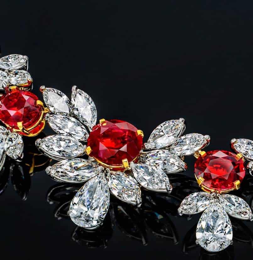 Este espectacular collar de rubí y diamantes de $35M está listo para ser obsequiado a una elegante y afortunada princesa