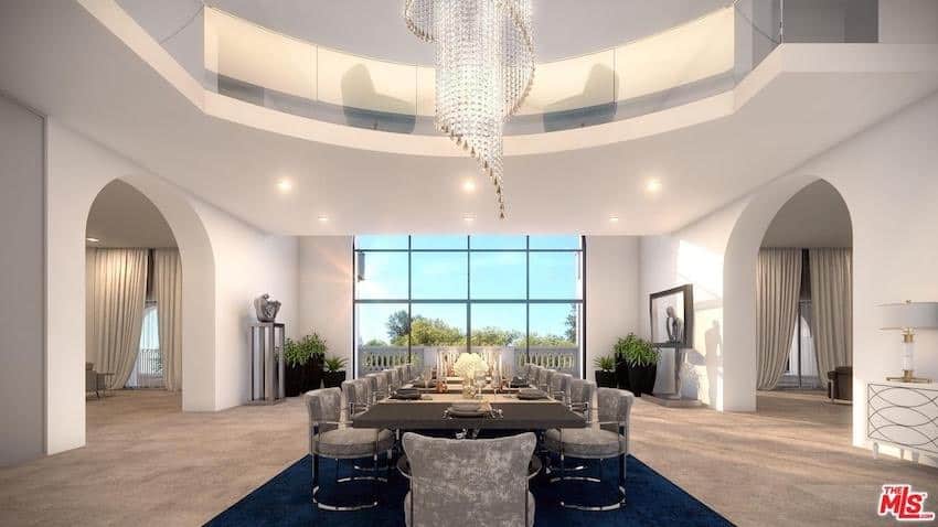Esta increíble mega mansión al estilo español en Los Ángeles está en construcción y puede ser tuya por $75 MILLONES