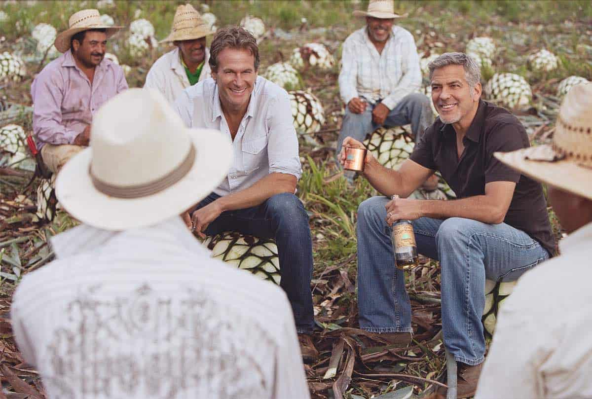 George Clooney vende su marca de tequila Premium “Casamigos” por $1 mil millones