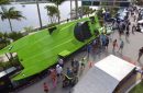 ¡El paquete único! Un Lamborghini Aventador SV y un catamarán “LamBoat” a juego por $2.2 millones