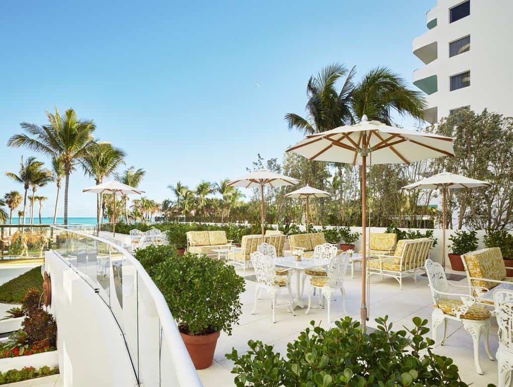 Siéntete cómo una celebridad con servicios de clase mundial cuando te hóspedes en el Faena Hotel Miami Beach