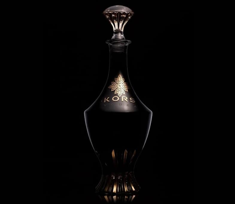 Con precio de hasta $24.500, estas botellas de Kors Vodka son las más exclusivas del planeta