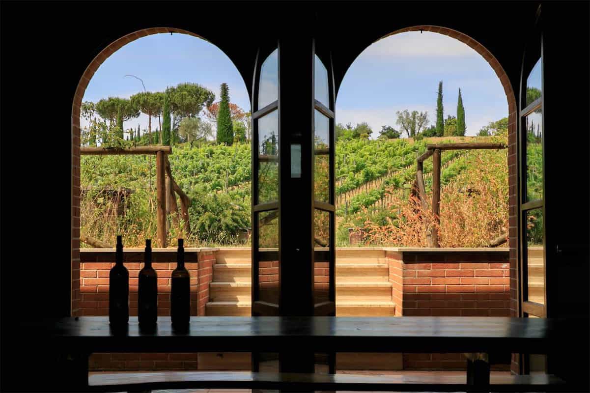 Esta maravillosa finca vitivinícola en Toscana con espectaculares vistas de Montepulciano puede ser tuya por $21 millones