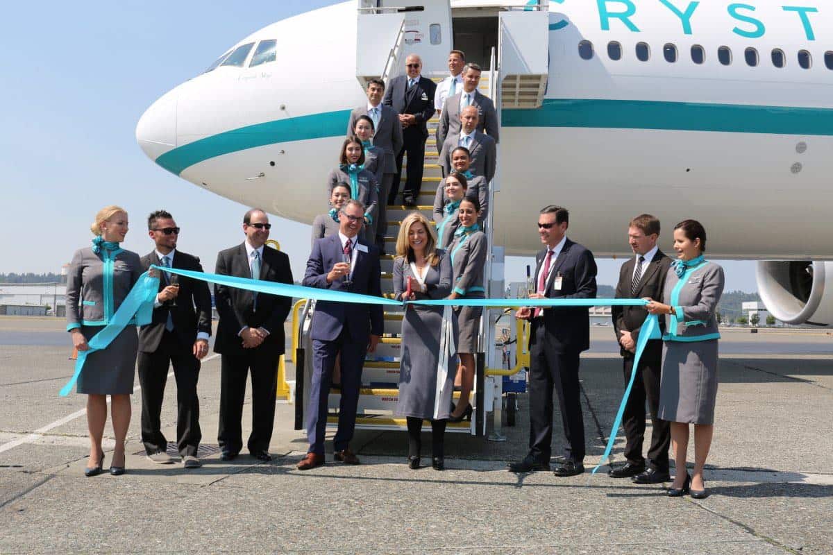 Crystal Cruises estrena su nuevo Boeing 777: ¡Un lujoso y exclusivo crucero aéreo!