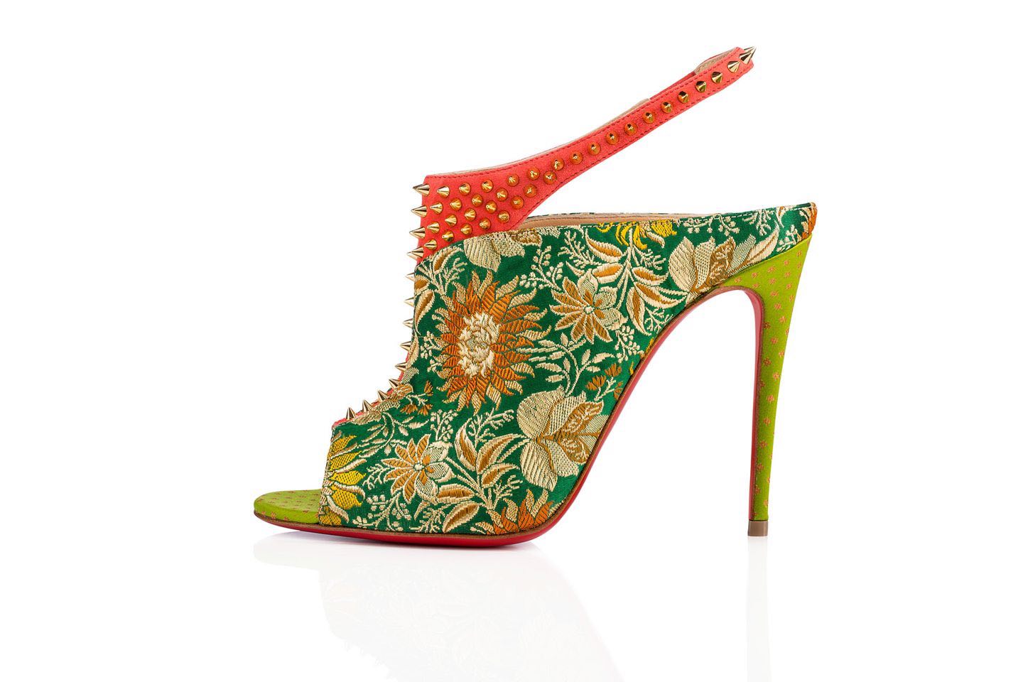Christian Louboutin colabora con Sabyasachi Mukherjee para una hermosa colección de calzado