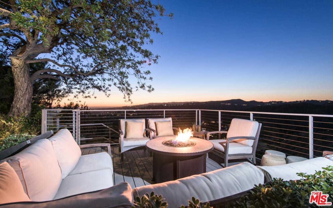La mega mansión ecológica de Jane Fonda en Beverly Hills, California llega al mercado por $9,99 millones