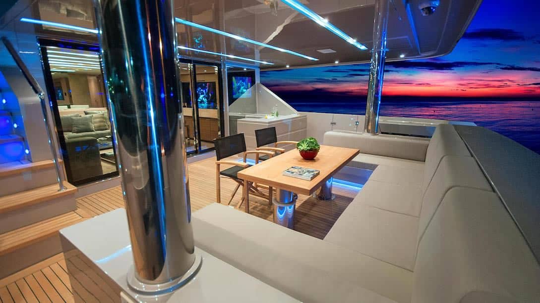 Suba a bordo del súper yate MARS 106 LE de $9.7 millones por MCP Yachts