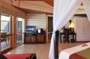 Disfruta de un servicio de primera clase en el Komandoo Island Resort & Spa