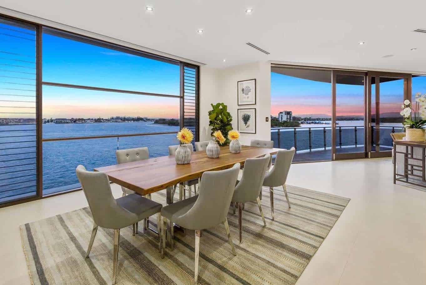 Mega espectacular mansión frente al agua y de estilo contemporáneo en Queensland, Australia a la venta por $7,2 millones