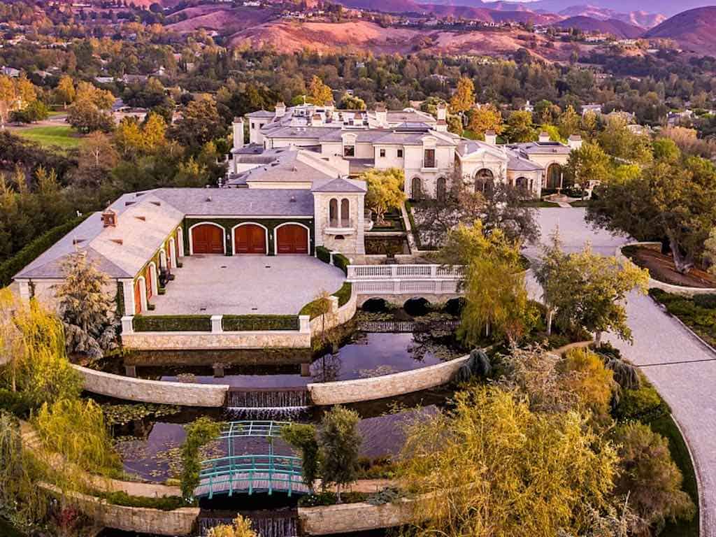 Ultra lujoso mega complejo de Thomas Tull en Thousand Oaks, California a la venta por $85 millones