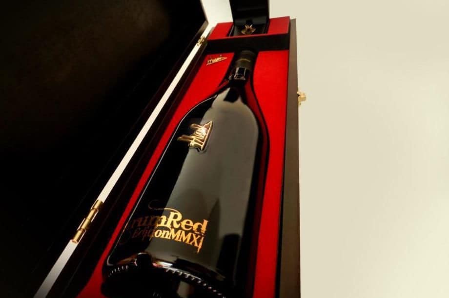 La botella más cara de vino Aurum Red Gold Series