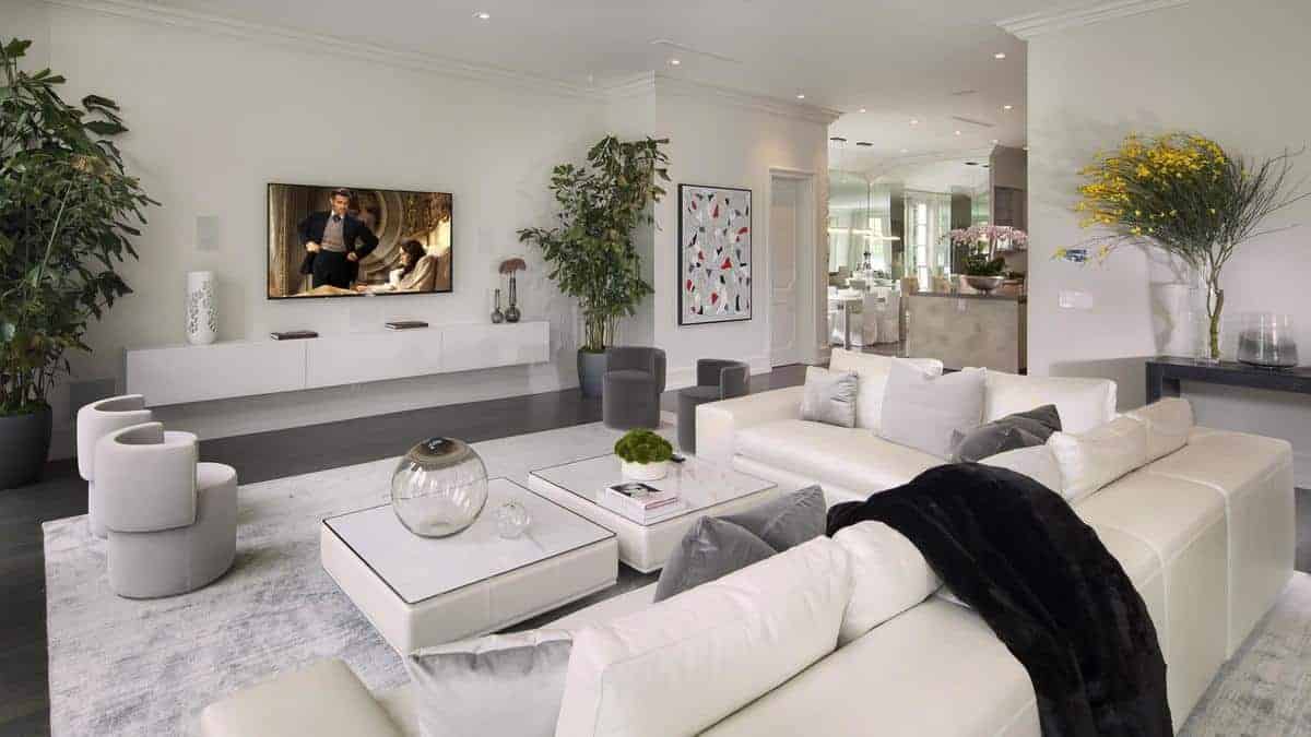 Chequea la mega mansión de $25,5 millones de Floyd Mayweather en Beverly Hills, California