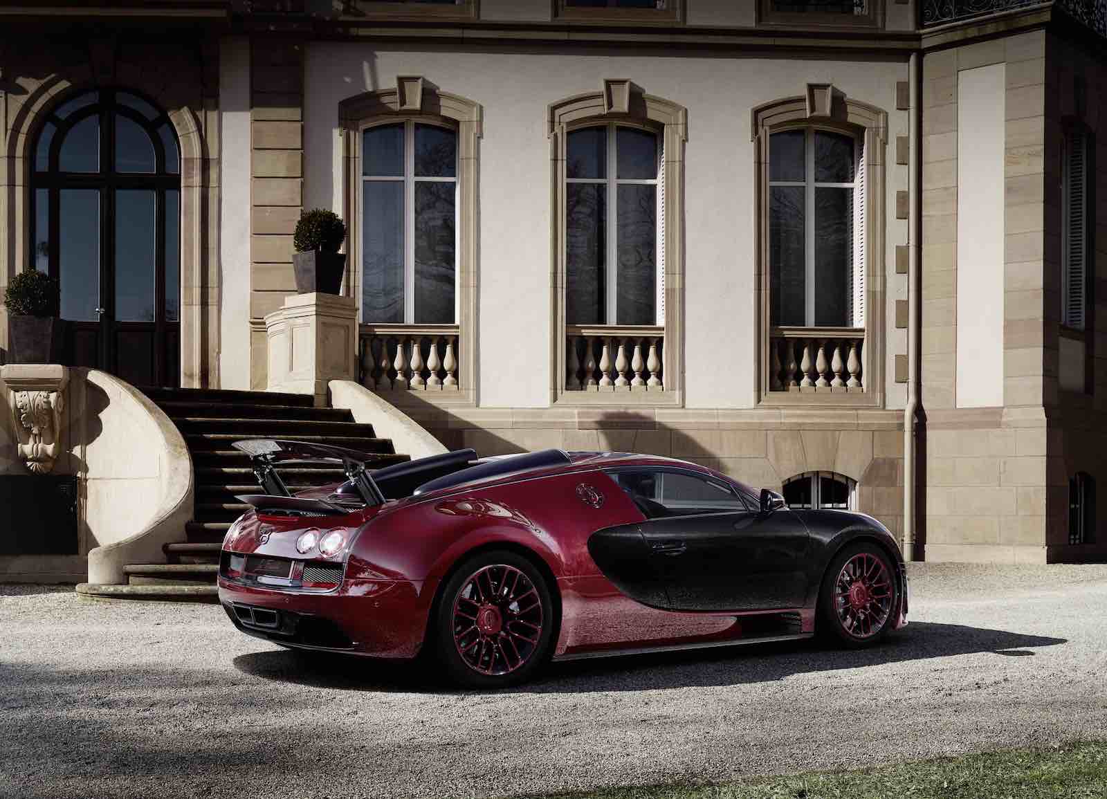 Vea este vídeo de la fabricación del último Bugatti Veyron “La Finale”