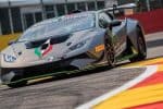 El Lamborghini Huracán Super Trofeo Evo 10th Edition hará que tu corazón se salte latidos