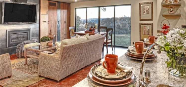 El CEO de Microsoft Satya Nadella ha puesto a la venta la que ha sido su casa en los últimos 15 años en $3,7 millones