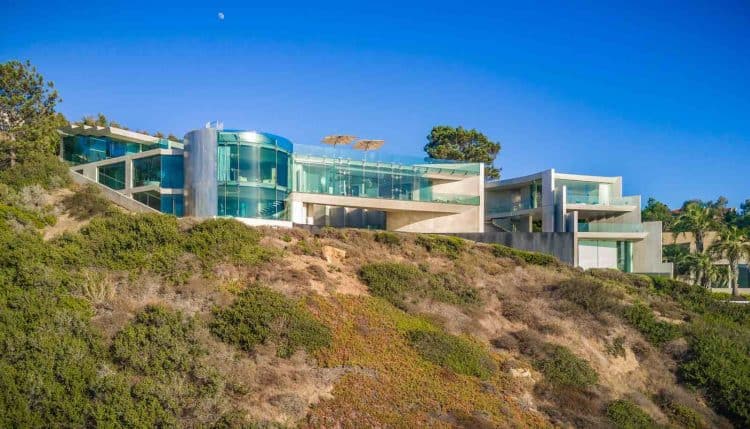 Razor House: La mega mansión en California de Tony Stark puesta a la venta por $30 million