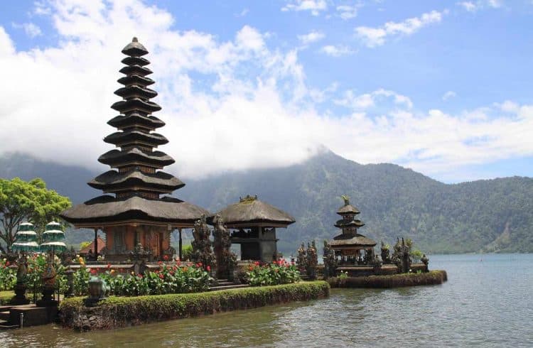Pagoda, Indonesia