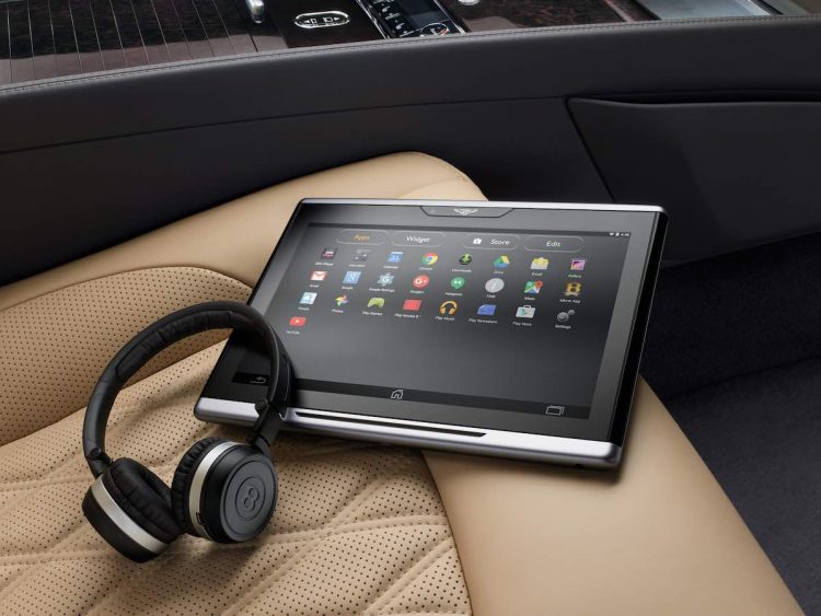 Bentley presenta el primer sistema Wi-Fi para autos "más rápido y más seguro" del mundo