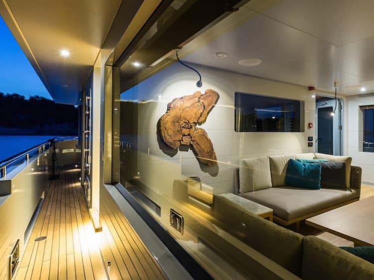 SO'MAR: Un verdadero y súper espectacular mega yate de 38 metros construido por Tansu Yachts