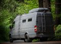 Furgoneta “Awesome Awe” por Outside Van: Para los amantes de la naturaleza