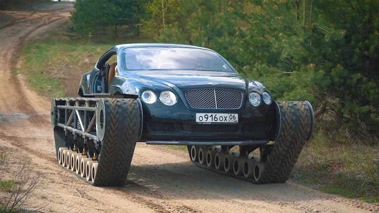 Bentley Continental GT modificado en el tanque de lujo