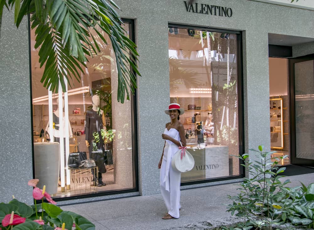 Tienda de Valentino en Bal Harbour Shops