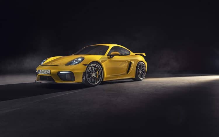 Nuevos modelos Porsche 718 Spyder y 718 Cayman GT4: deportivos con motor atmosférico