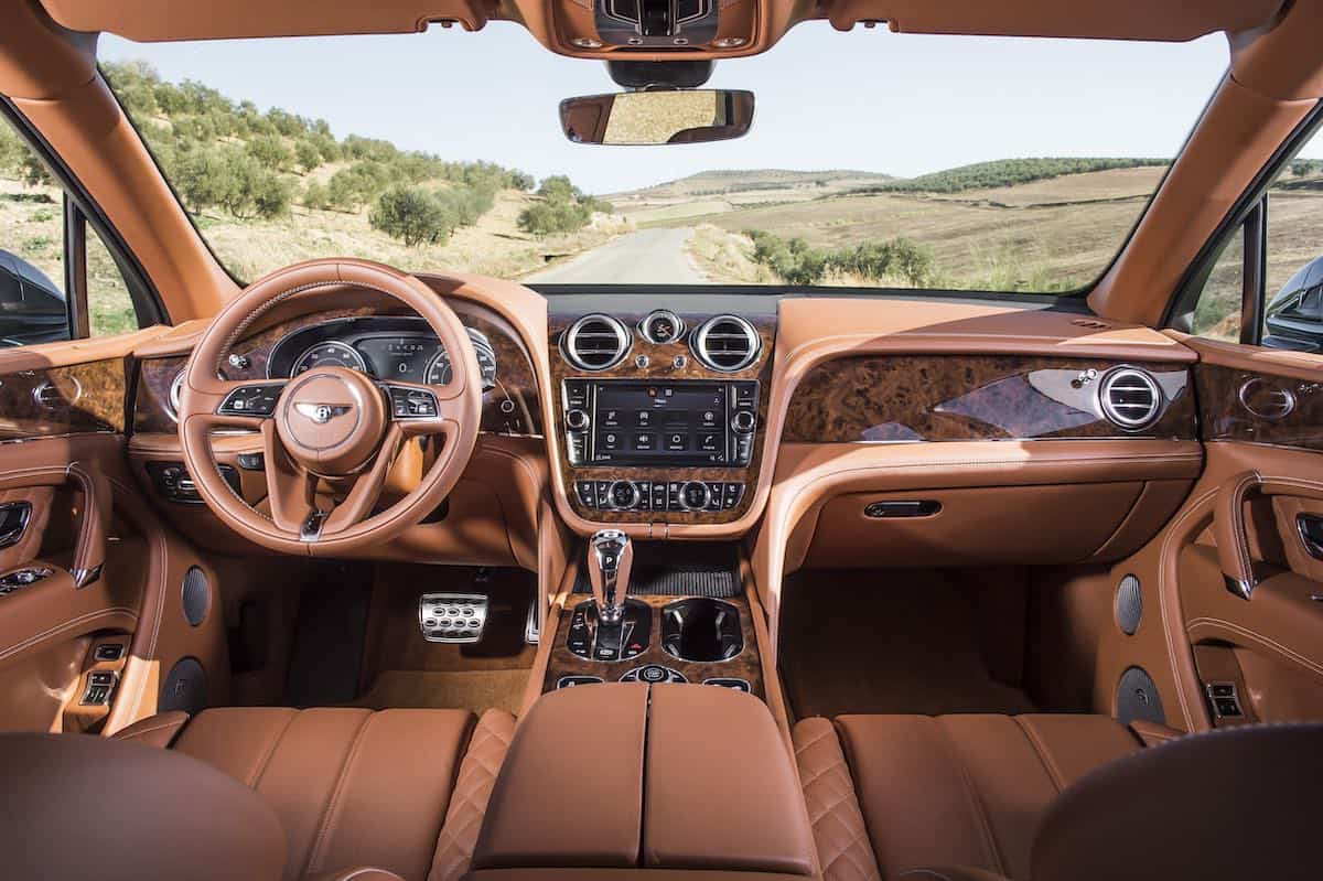 Ahora puedes viajar protegido y en lujo en esta Bentley Bentayga blindado del mundo