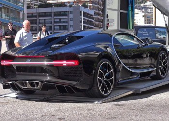 VEA este Bugatti Chiron siendo entregado a su dueño en Mónaco