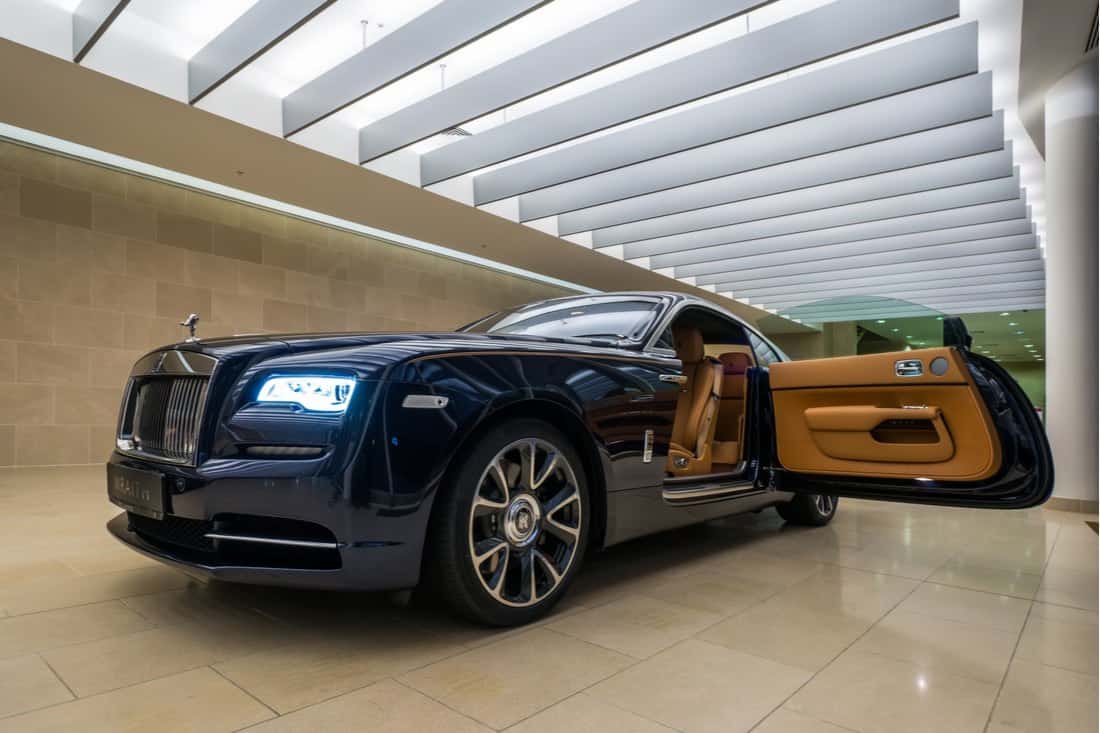 Rolls-Royce Wraith, entre los mejores autos de lujo en el mundo.