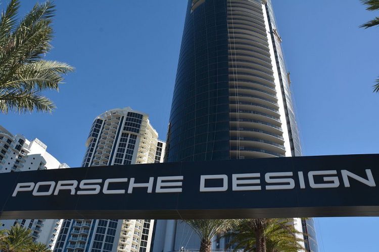 Lujosa Porsche Design Tower en Sunny Isles Beach, Florida
