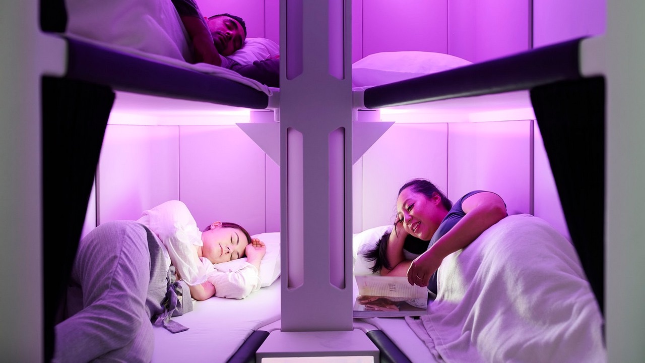 Air New Zealand presenta las cápsulas para dormir con camas planas en su clase económica.