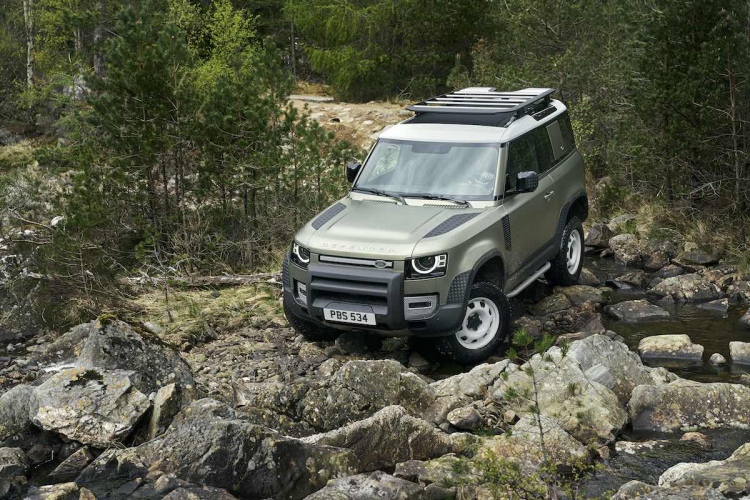 Incomparable e imparable: Así es el nuevo Land Rover Defender 2020